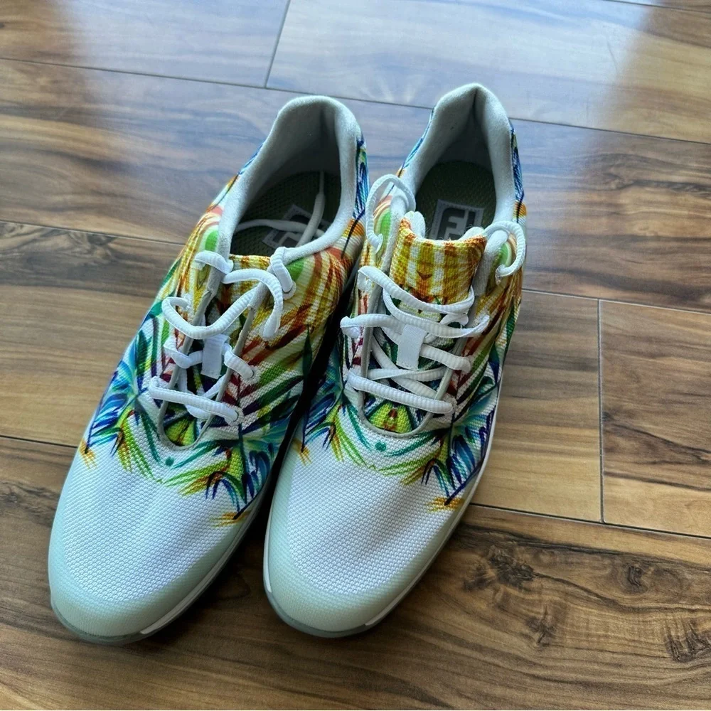 Footjoy leisure spike golf shoes 9.5